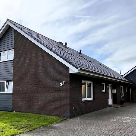 Deanchens Ferienwohnung, 95181 Appartamento Rhauderfehn